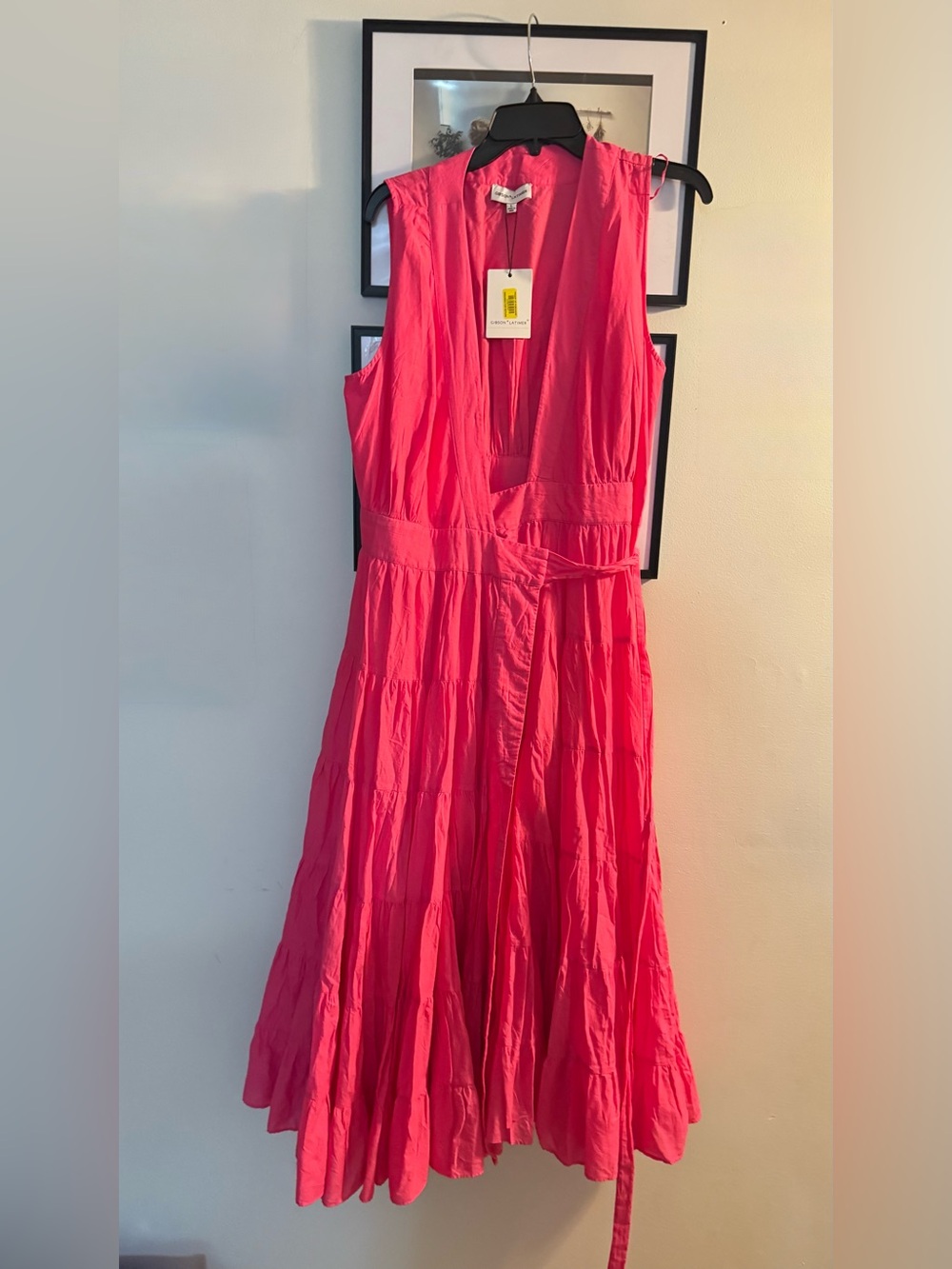 Gibson Latimer Bright Pink Sleeveless Tiered Midi Dress size LARGE NW